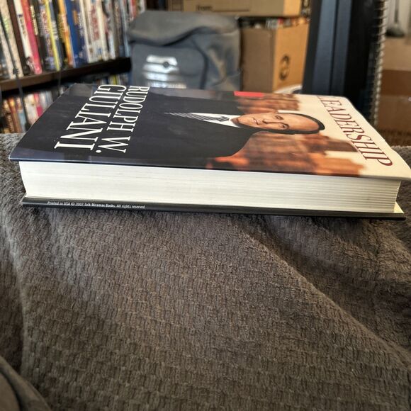 Rudy Giuliani:  Leadership. 2002 HC First Ed. NYC Mayor. Politics. - Picture 5 of 11